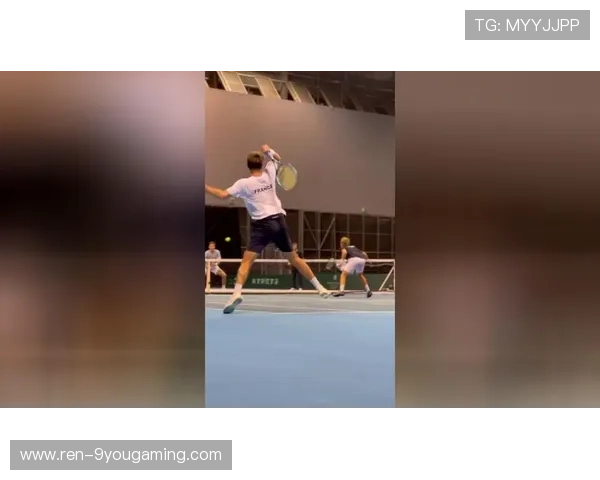 羽毛球后场挑高球：巧妙逼退对手的制胜绝招